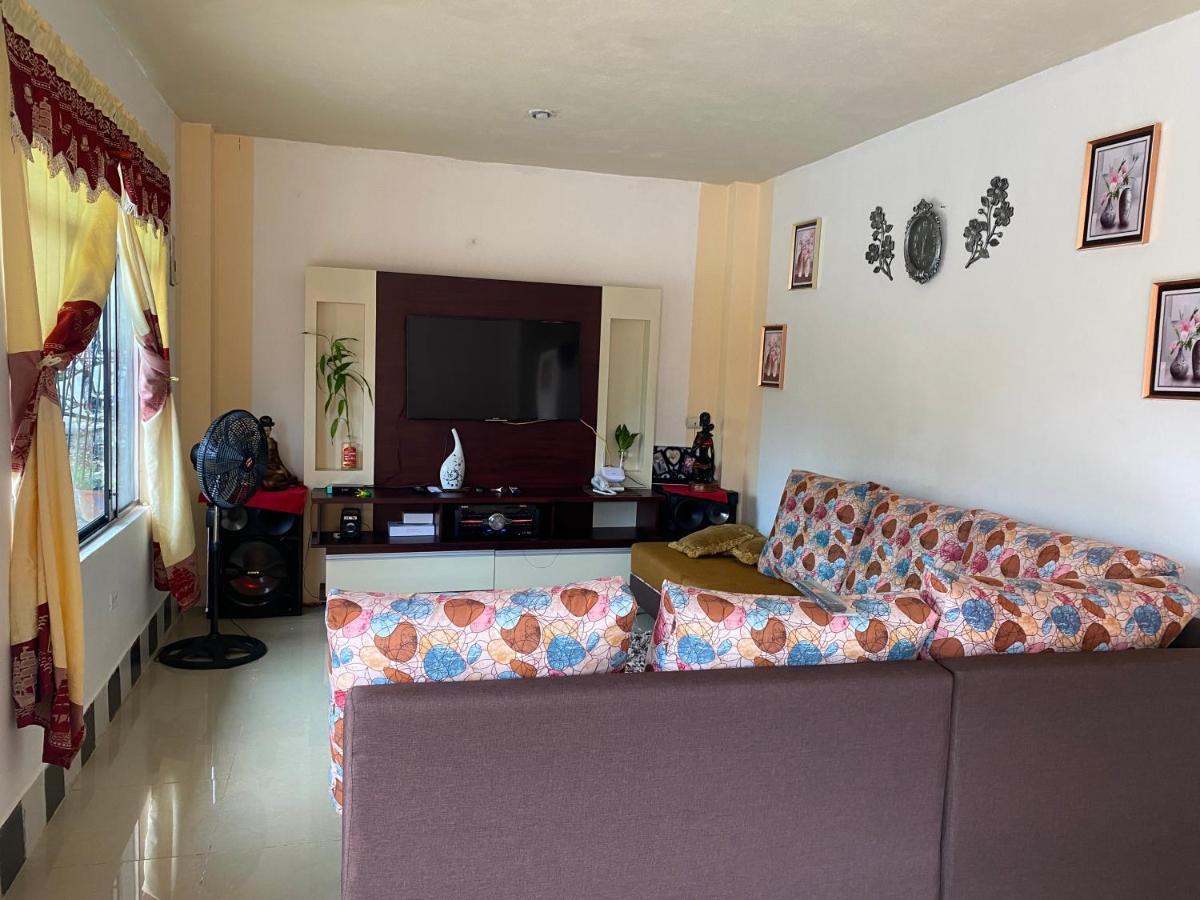 プエルト・バケリソ・モレノ Casa En San Cristobalヴィラ エクステリア 写真