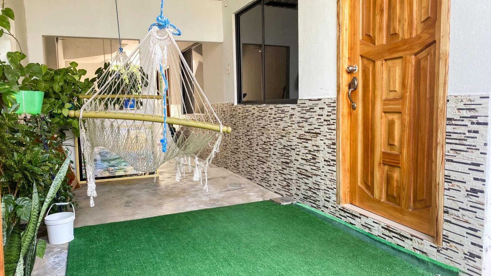 プエルト・バケリソ・モレノ Casa En San Cristobalヴィラ エクステリア 写真