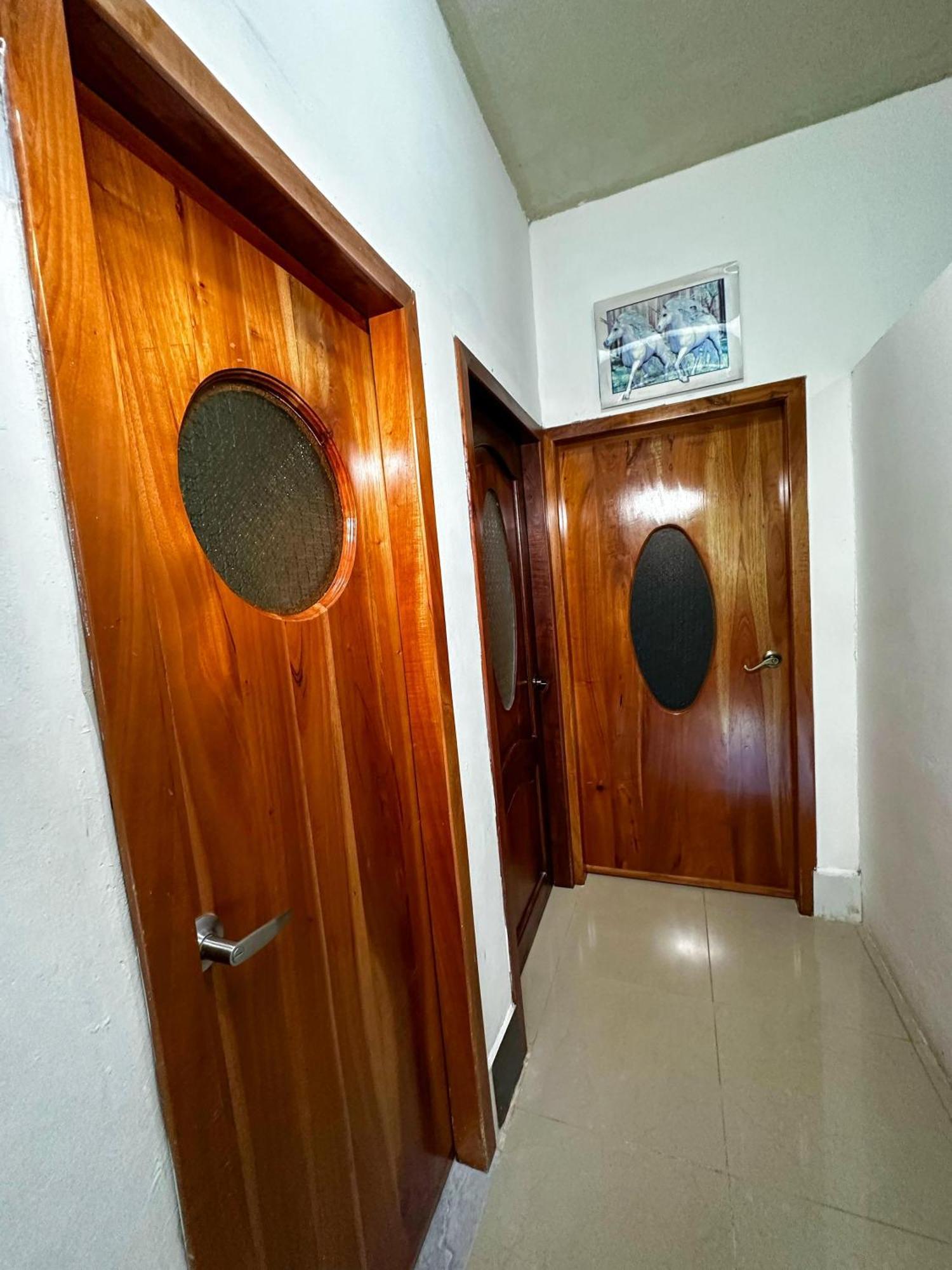 プエルト・バケリソ・モレノ Casa En San Cristobalヴィラ エクステリア 写真